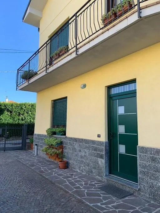 Holiday home Locazione Turistica La Magnolia Villa Montonate