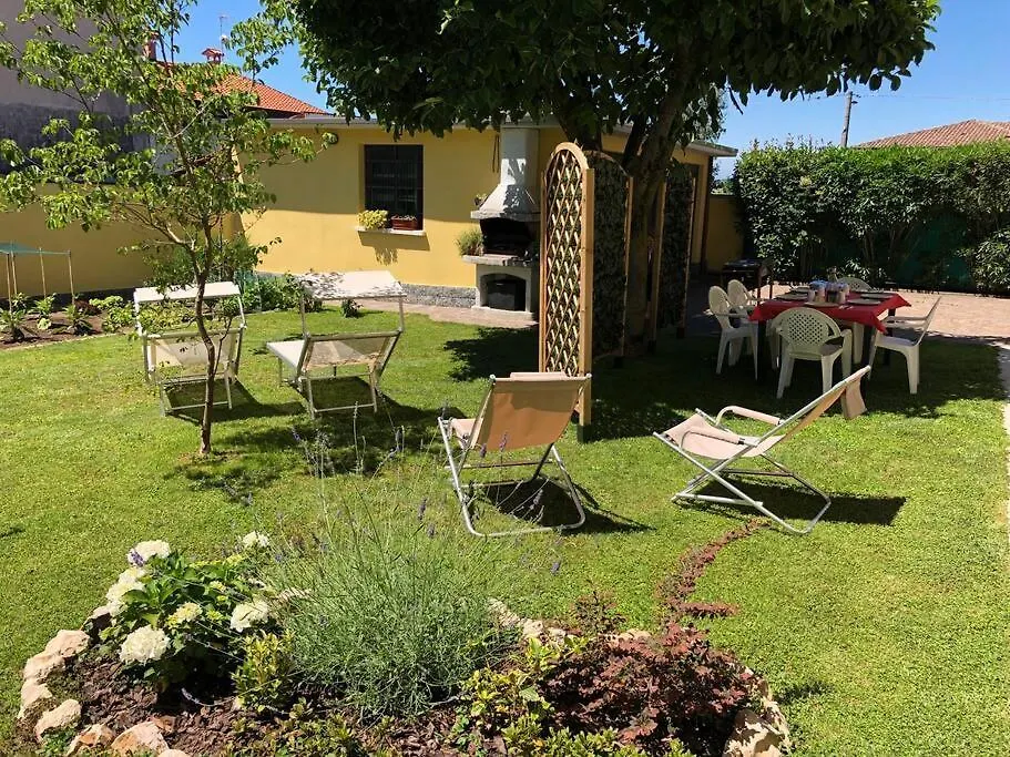 Locazione Turistica La Magnolia Villa Montonate 0*,  Italy