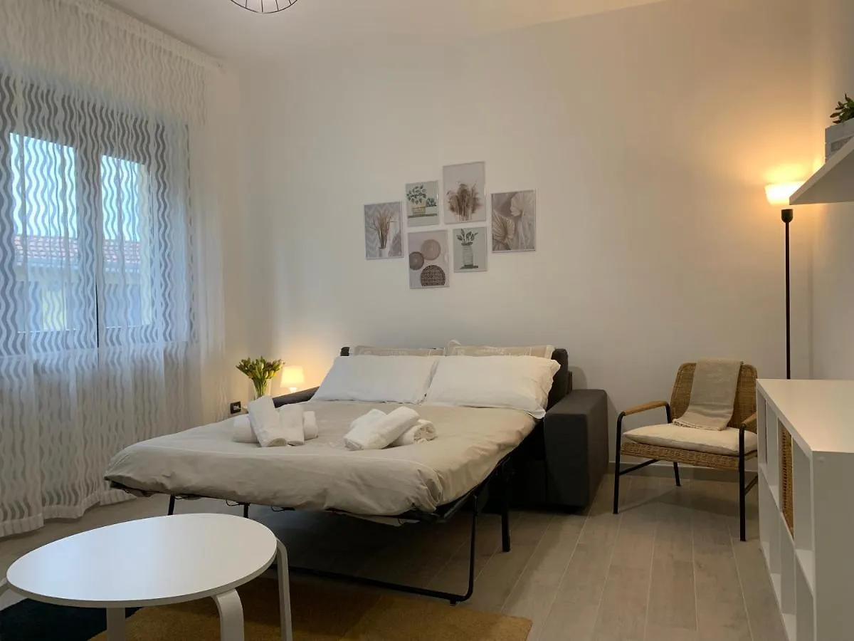 Holiday home Locazione Turistica La Magnolia Villa Montonate Italy